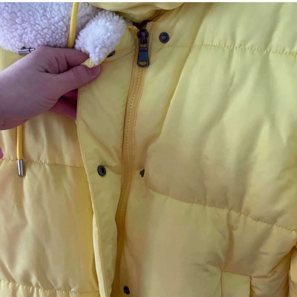 HOLD FOR MHOHN0512 URBAN OUTFITTERS SHERPA LINED PUFFER JACKET - Picture 8 of 13